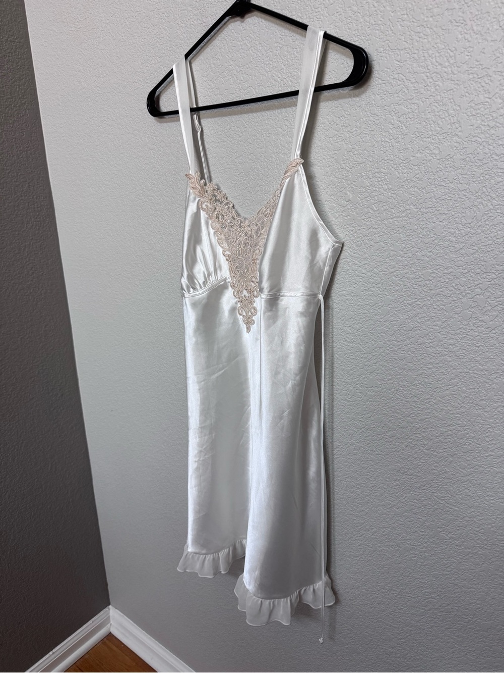 Vintage Y2K Beaded Satin Ruffle Mini Slip Dress Ivory Women’s S Coquette Bridal